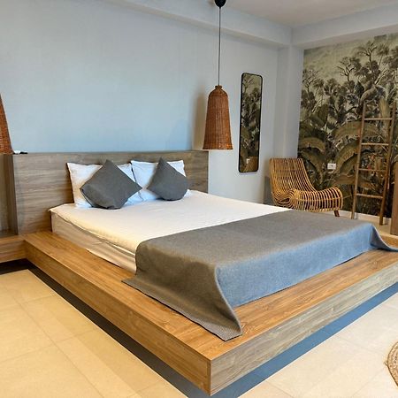 Hotel Luuma à Două Mai Extérieur photo