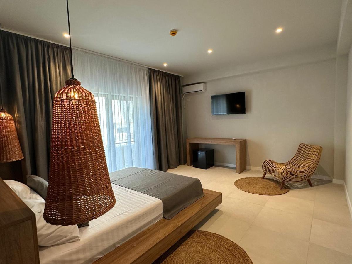 Hotel Luuma à Două Mai Extérieur photo