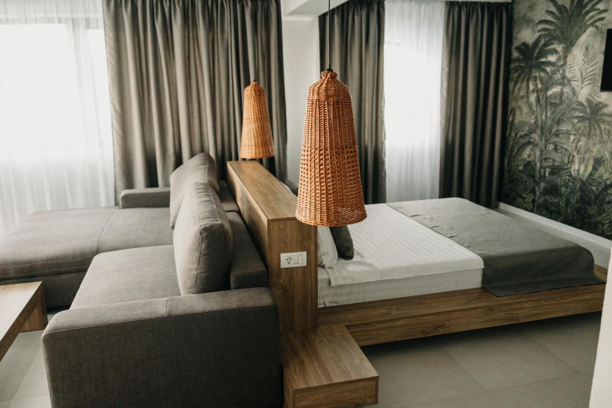 Hotel Luuma à Două Mai Extérieur photo