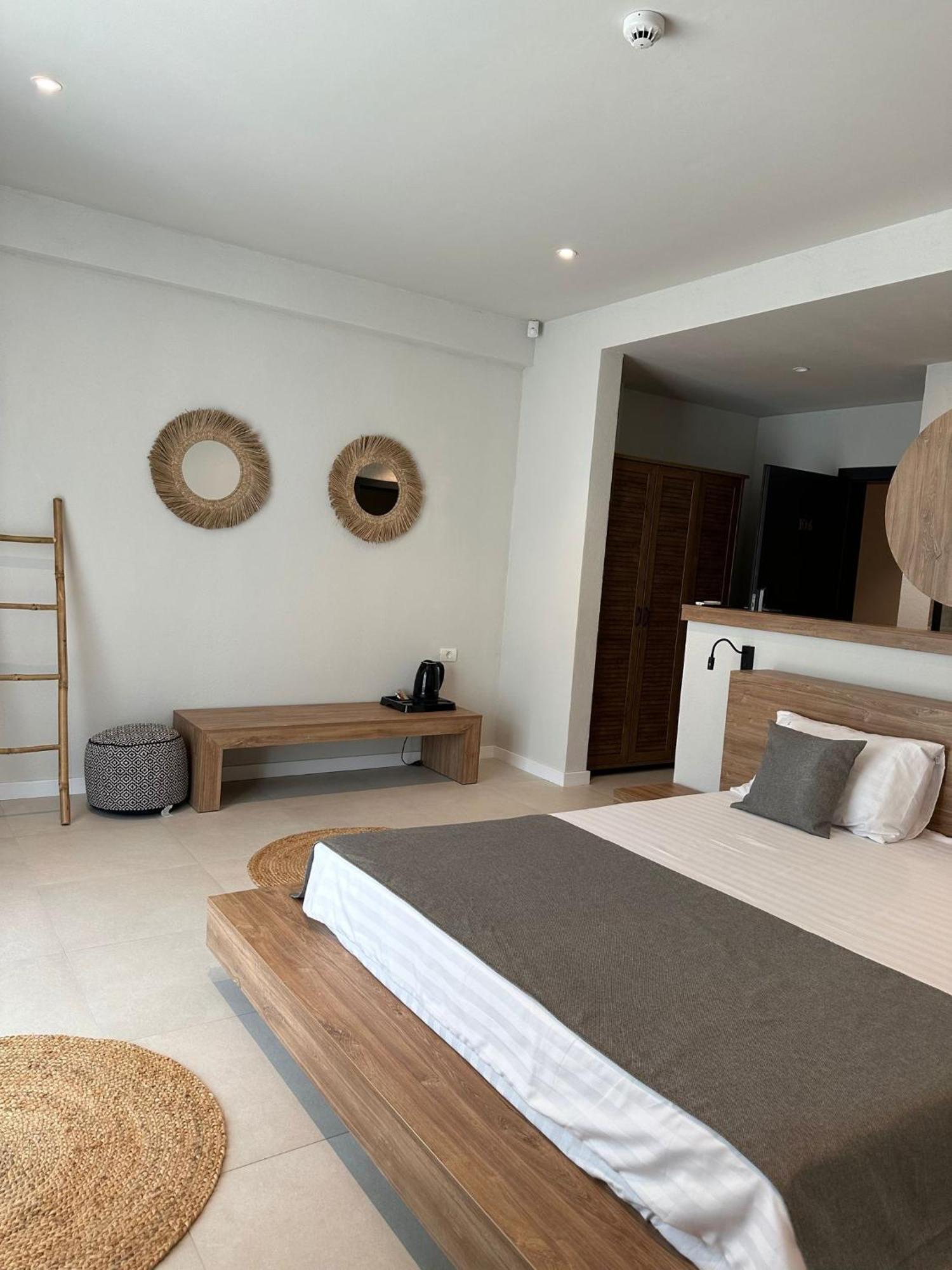 Hotel Luuma à Două Mai Extérieur photo