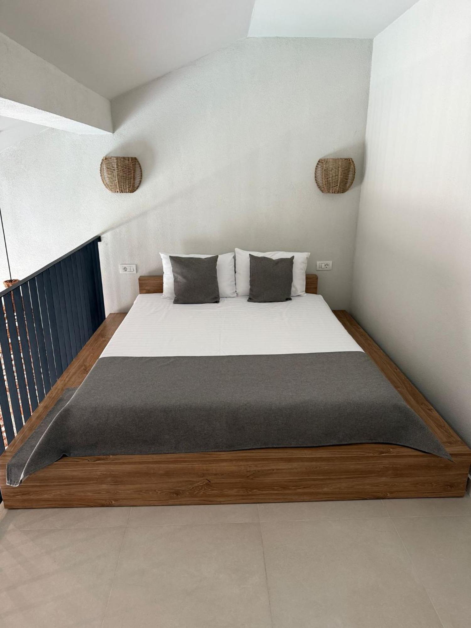 Hotel Luuma à Două Mai Extérieur photo